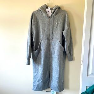 Nike Womens medium oversized long zip up